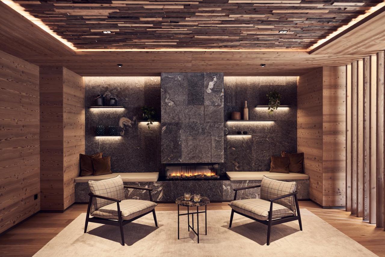 Falkensteiner Hotel Kronplatz - The Leading Hotels Of The World (Adults Only) 赖沙 外观 照片 Interior of the hotel